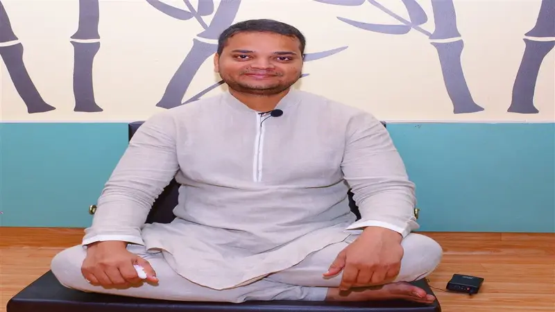 Naam Jap Kya Hai? The Spiritual Meaning, Science, and Daily Practice